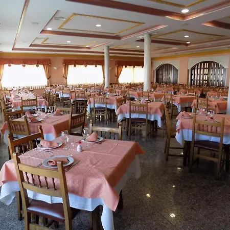 Guest house Hostal Amigo 2*